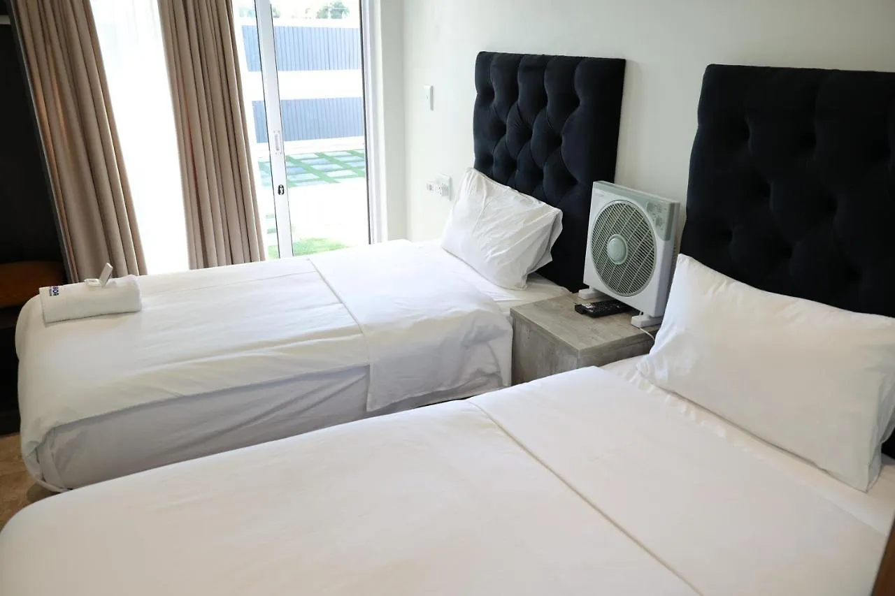El-Gibor Best Guest House Κέιπ Τάουν